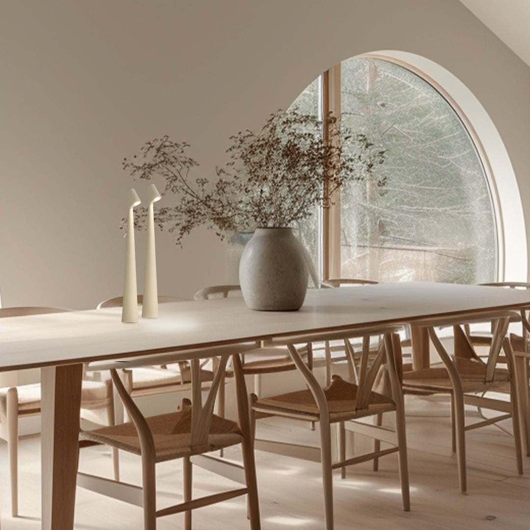 NordGlow – Draadloze Stijlvolle Nordic Tafellamp voor Binnen en Buiten